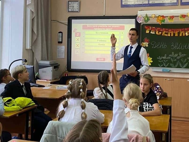 Лучшим учителем ОБЖ Свердловской области стал тагильчанин