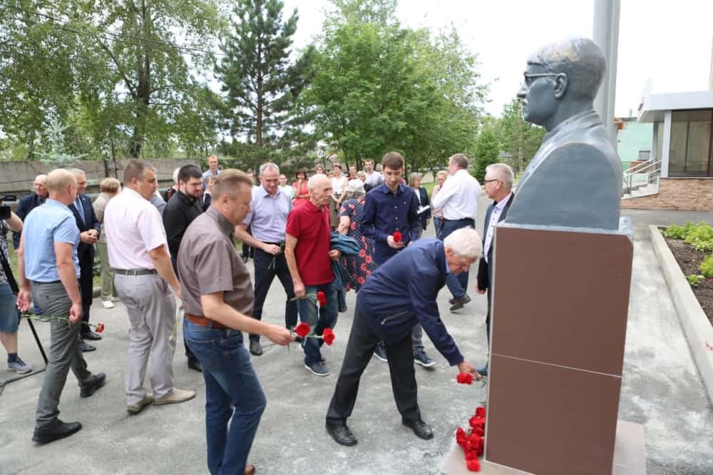 110-летие со дня рождения инженера Мефодия Веремьева отметили на «Уралкриомаше»