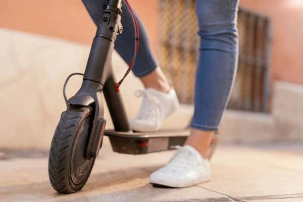 В России впервые конфисковали самокат за нетрезвую езду