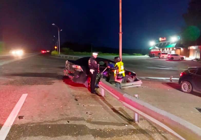 17-летняя девушка пострадала в ДТП на трассе «Екатеринбург – Нижний Тагил – Серов»