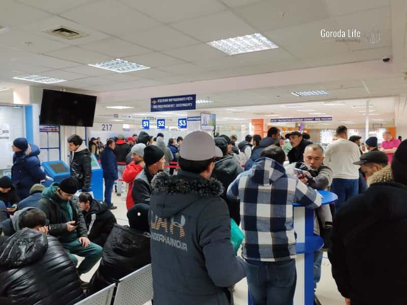 В России снизили размер квоты на временное проживание мигрантов почти в два раза