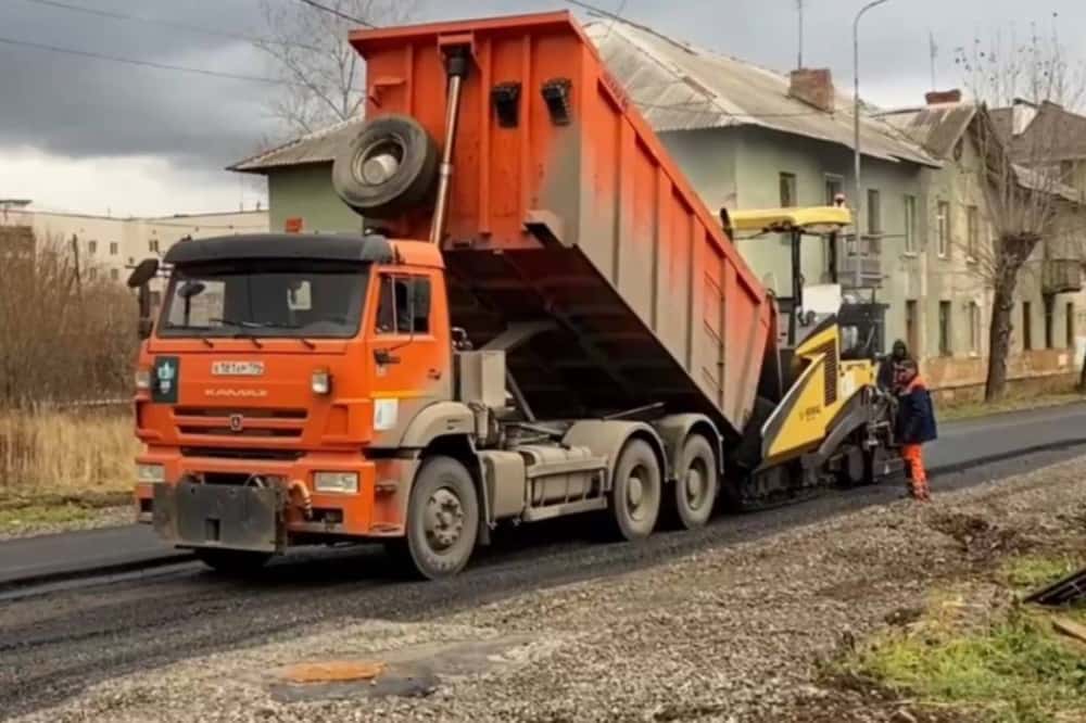 В Нижнем Тагиле благоустраивают территории, где ранее проводились ремонтные работы