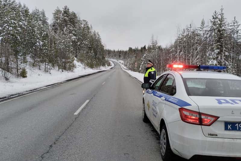 Свердловская ГИБДД дала советы по вождению в непогоду