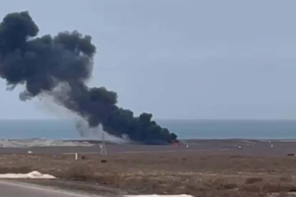 В Казахстане потерпел крушение пассажирский самолет: на борту было 72 человека