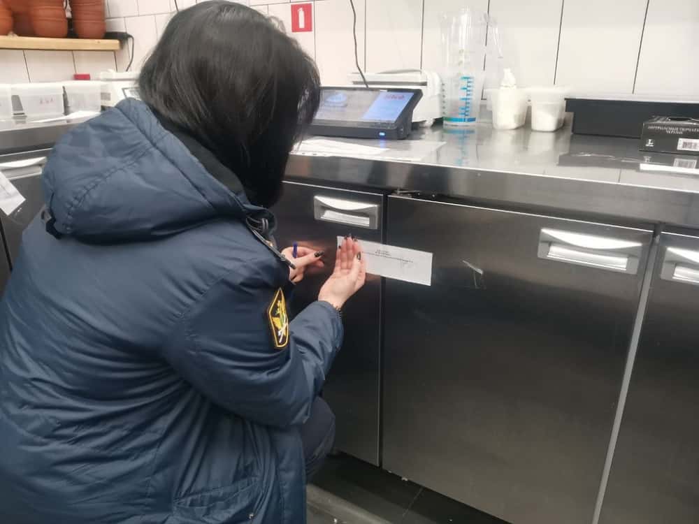 В Свердловской области хинкальная нарушала нормы СанПиН