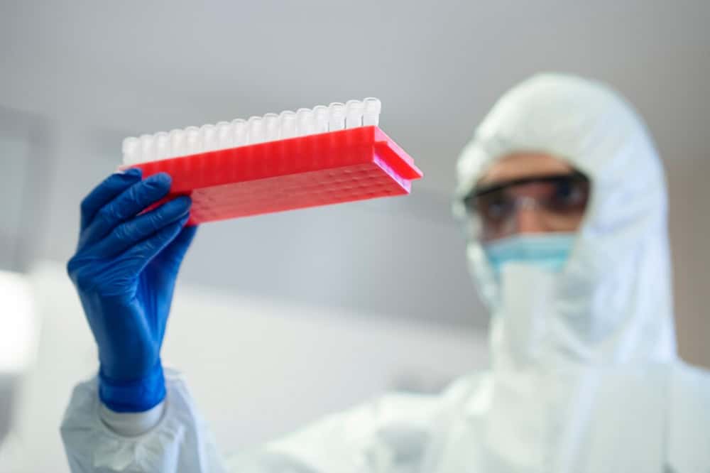 В Свердловской области закрыли пищеблок, который поставлял еду для отравившихся учеников