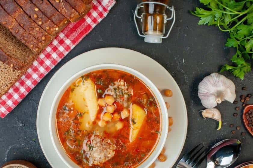 Тагильчане смогут попробовать суп-гуляш с уральской перчинкой от шеф-повара на фестивале «Переборщи»