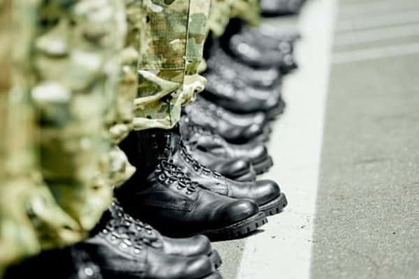 Губернатор Свердловской области Паслер издал указ о формировании комиссии по призыву в армию 