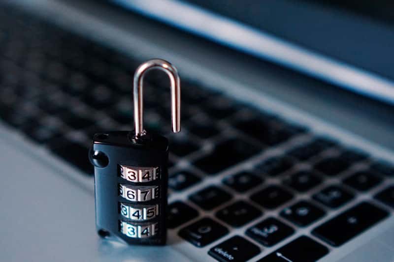 В Нижнем Тагиле заблокировали сайты онлайн-магазинов по продаже никотинсодержащей продукции