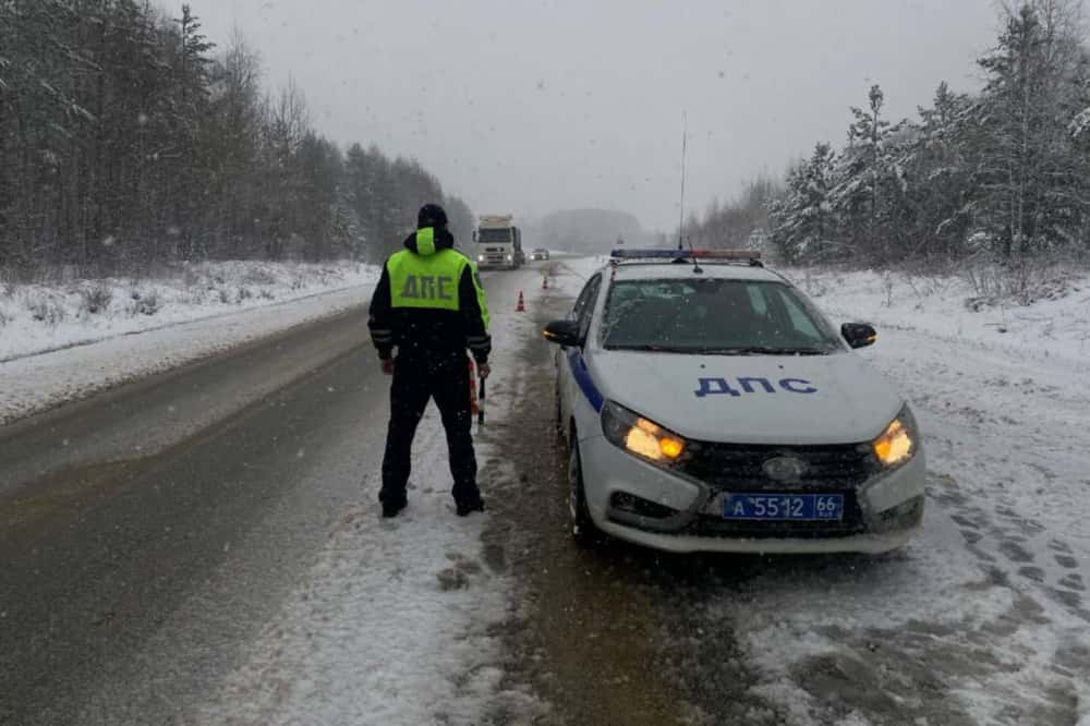 Уральцев предупредили о рыхлом снеге на трассе «Екатеринбург – Нижний Тагил – Серов»
