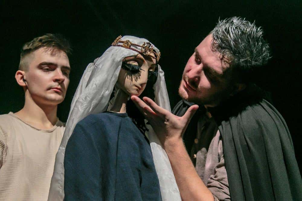 Нижнетагильский театр кукол отметили премией губернатора за спектакль «Демон» 