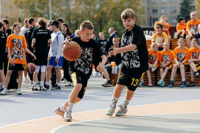 В Нижнем Тагиле заработал первый на Урале Центр уличного баскетбола с площадками 5х5 и 3х3