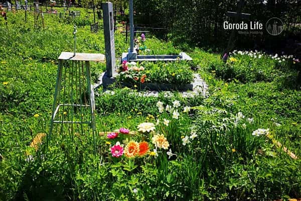 На Центральном кладбище Тагила появится новая дорога, туалеты и бытовка