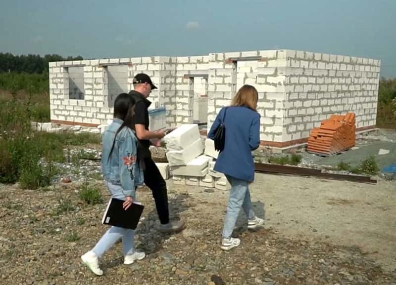 Семья из Нижнего Тагила рискует остаться с недостроенным домом из-за недобросовестного застройщика