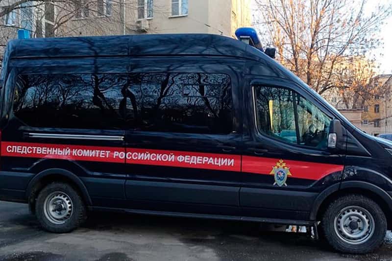 В Якутске задержали дочь политика по подозрению в убийстве его вдовы и сына