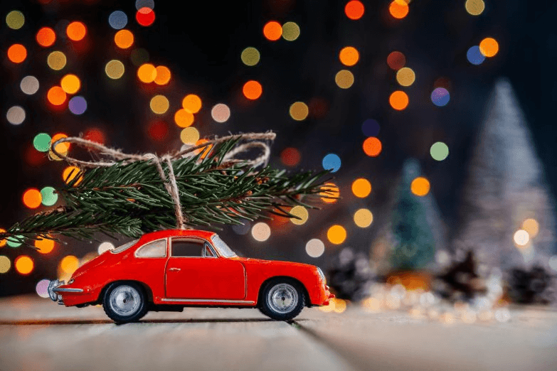 Нижний Тагил ищет подрядчика для новогоднего украшения города: на гирлянды и светодиоды выделили 1,2 млн рублей