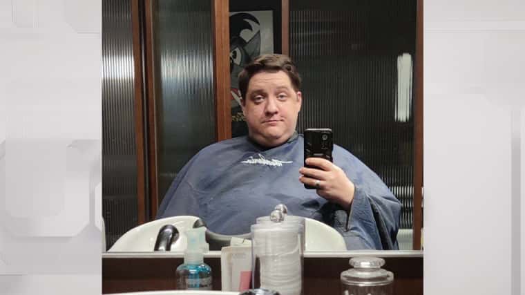 Актер Роман Попов, сыгравший Мухича в «Полицейском с Рублёвки», умер в 40 лет