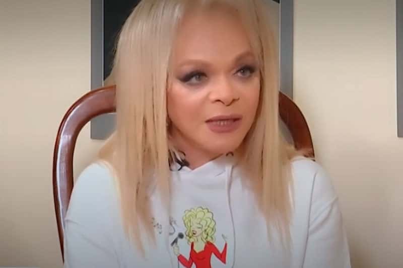 «Оголтелая травля»: директор Долиной дал жёсткий ответ на флешмоб об «отмене» певицы