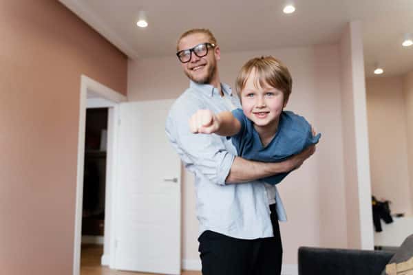 Родителям школьников могут дать три оплачиваемых выходных в год