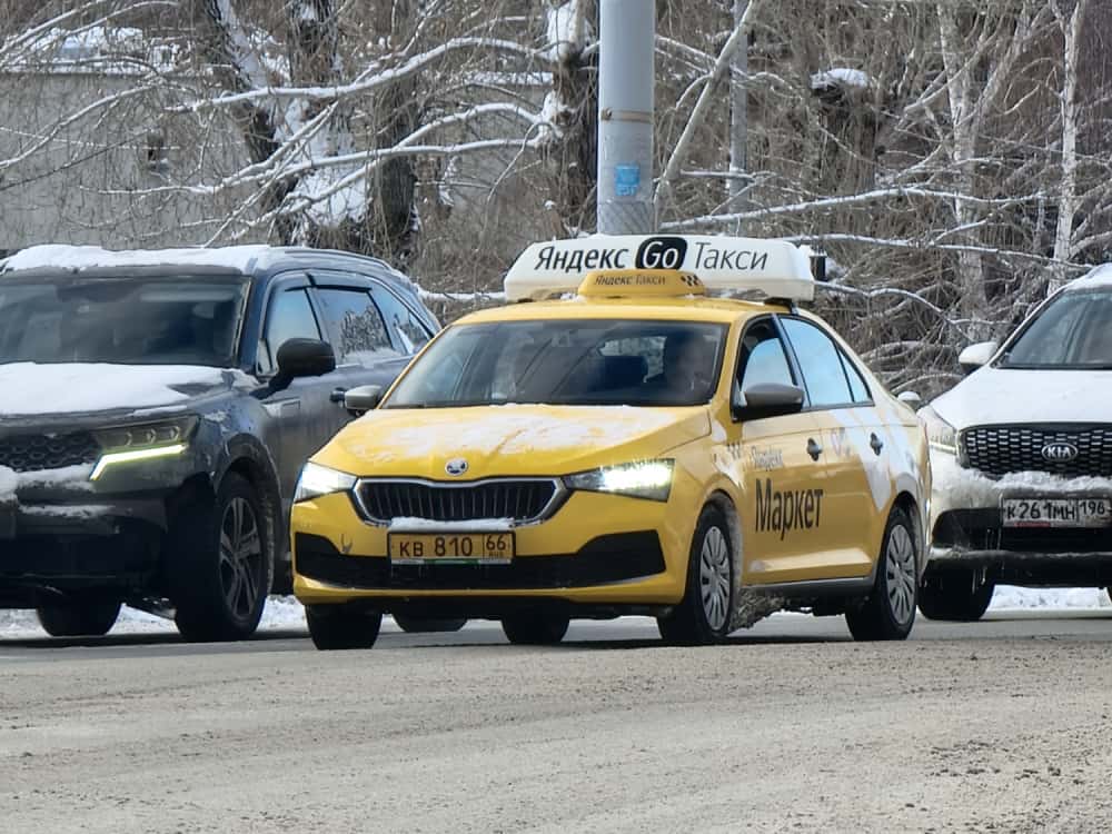 Рекорд таксиста в Екатеринбурге — 21 200 рублей за смену: секреты высокого заработка