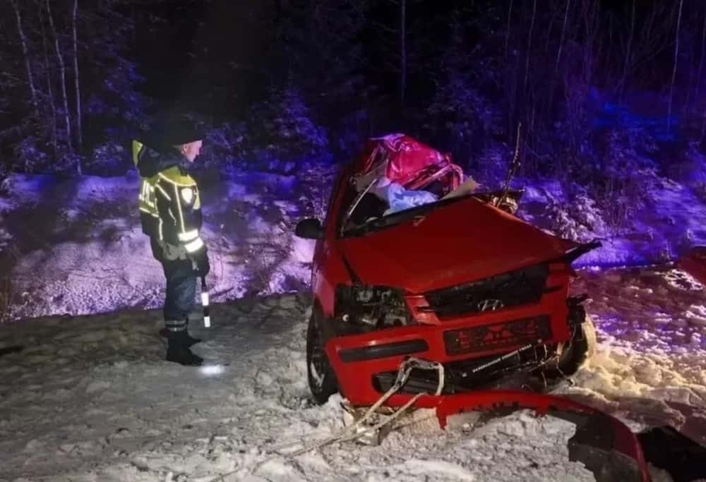 Страшное ДТП произошло на трассе под Нижним Тагилом — погибли два человека: подробности случившегося 