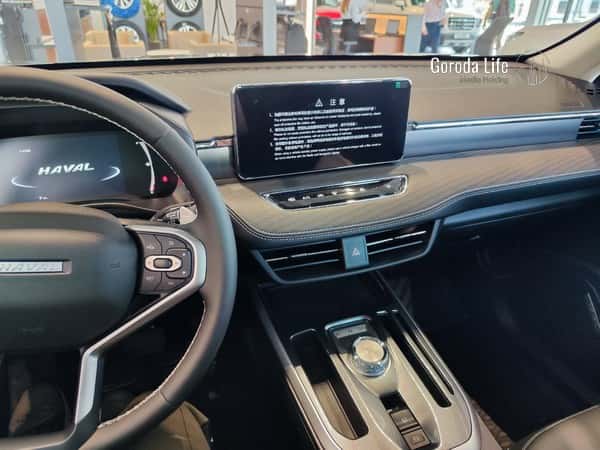 2,9 миллиона в кармане: Tenet T7 или Haval F7 — тест-драйв, который сэкономит ваши нервы