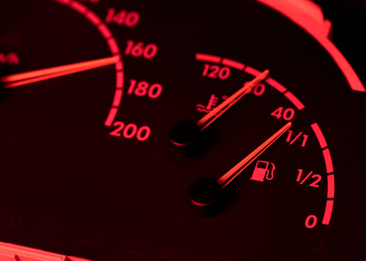 40–50 тысяч километров — и пора чистить: автоэксперт раскрыл неочевидную причину  «барахления» двигателя