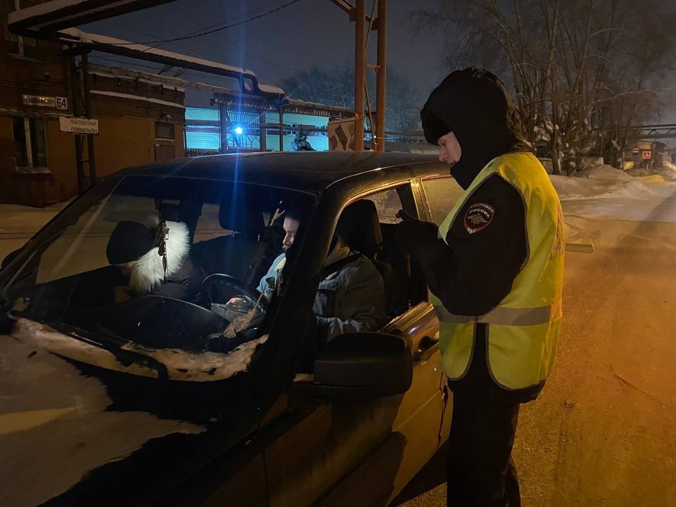 Девушку-автоинструктора задержали за пьяную езду на Урале