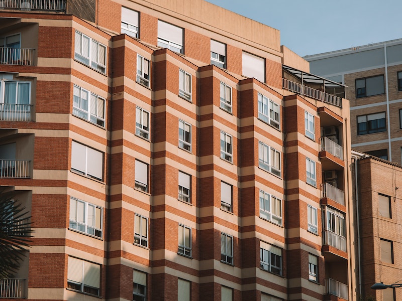 На берегу пруда в Екатеринбурге построят жилой комплекс