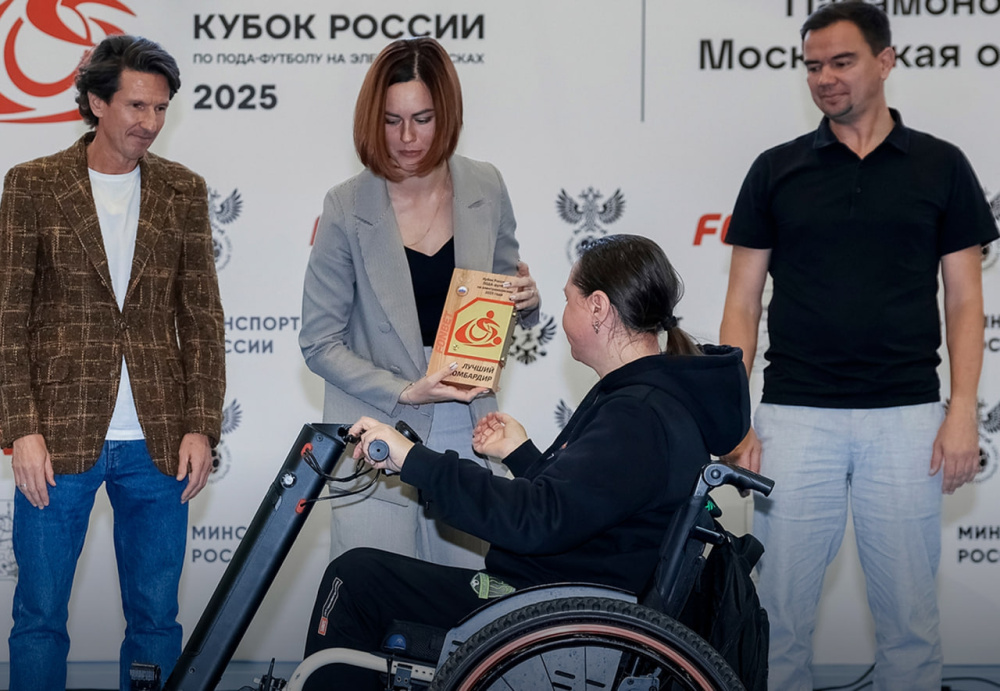 Тагильчанка Ольга Миллер стала лучшим бомбардиром Кубка России по футболу на электроколясках | Спортсменка из Нижнего Тагила стала лучшим бомбардиром на Кубке России