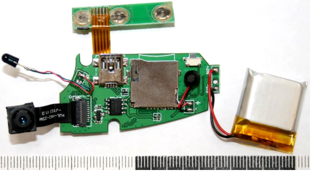 Уральские таможенники обнаружили в почтовом отправлении из Китая шпионское оборудование | На Урале таможенники нашли в посылке шпионское оборудование Уральские таможенники обнаружили в почтовом отправлении из Китая шпионское оборудование | На Урале таможенники нашли в посылке шпионское оборудование