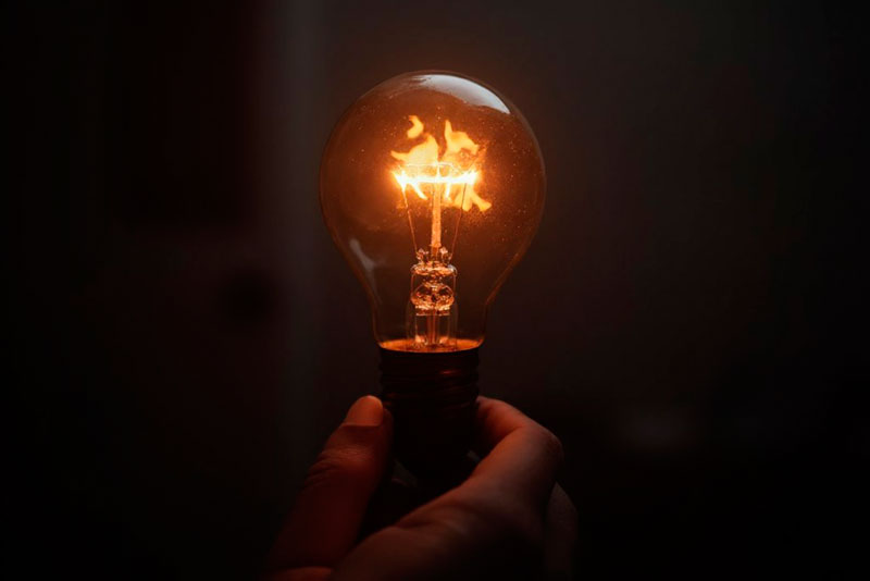 Нижнетагильская энергосбытовая компания установит более 8 тысяч «умных» электросчетчиков | Уральцам установят «умные» приборы учета электроэнергии