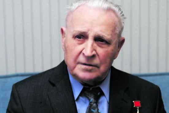 В Нижнем Тагиле простятся с ветераном «Уралвагонзавода» и героем социалистического труда | На Урале ушел из жизни выдающийся человек, приложивший руку к запуску ракет на Байконуре В Нижнем Тагиле простятся с ветераном «Уралвагонзавода» и героем социалистического труда | На Урале ушел из жизни выдающийся человек, приложивший руку к запуску ракет на Байконуре