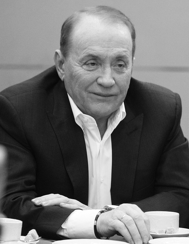 Ушел из жизни ведущий КВН Александр Масляков | Скончался бывший ведущий КВН Александр Масляков Ушел из жизни ведущий КВН Александр Масляков | Скончался бывший ведущий КВН Александр Масляков