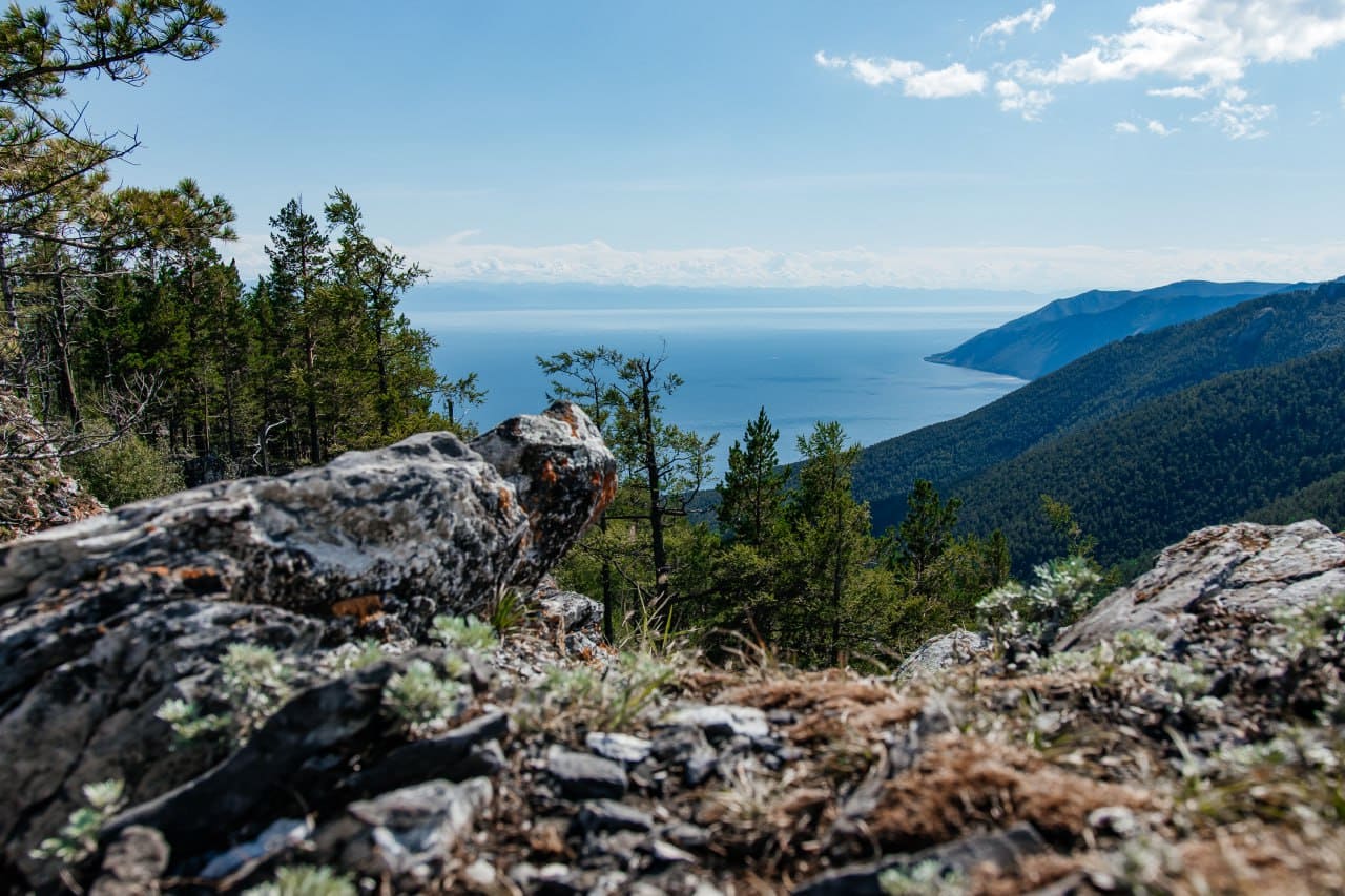 Как отдохнуть в России за 30 000 рублей и не ограничивать себя: 9 направлений для бюджетного путешествия