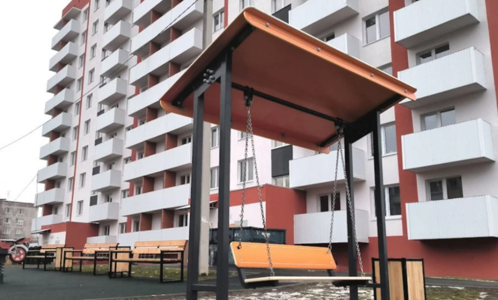 140 новых квартир для детей-сирот: в Нижнем Тагиле заселили целый дом, построенный за 370 млн рублей | В Нижнем Тагиле 140 детей-сирот получили квартиры в новом доме 140 новых квартир для детей-сирот: в Нижнем Тагиле заселили целый дом, построенный за 370 млн рублей | В Нижнем Тагиле 140 детей-сирот получили квартиры в новом доме