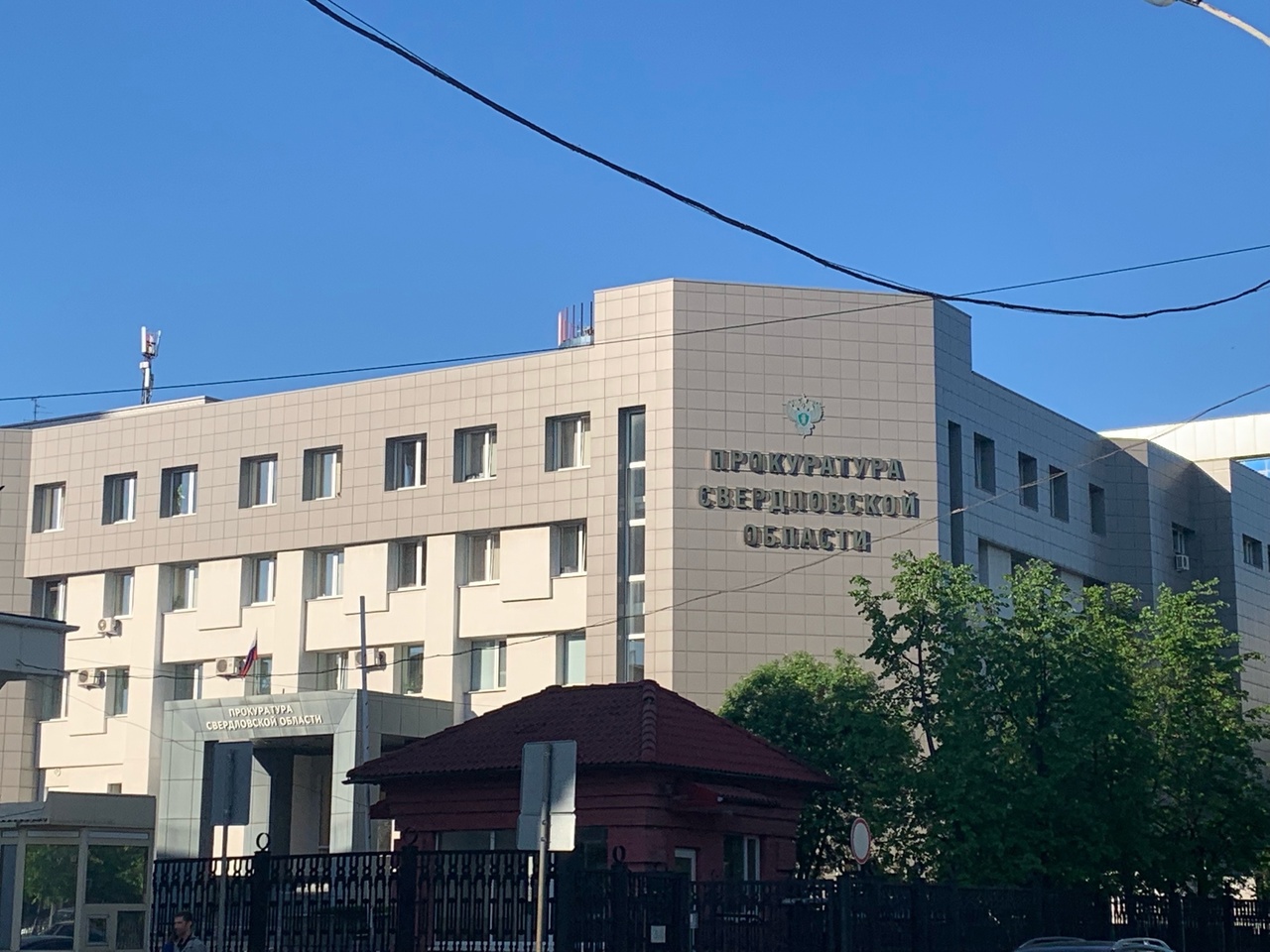 В нижнетагильской школе семиклассник издевался над третьеклассником В нижнетагильской школе семиклассник издевался над третьеклассником