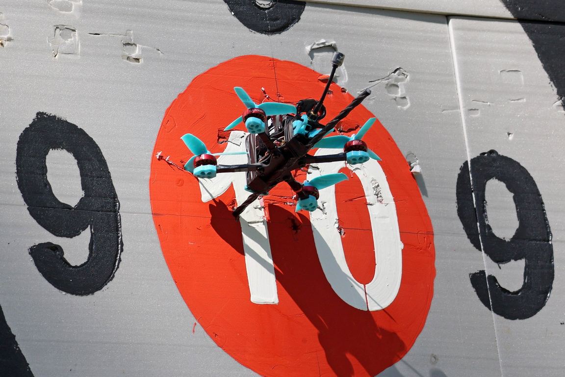 Первые на Урале соревнования операторов дронов «Беспилотный биатлон» состоялись в Екатеринбурге Первые на Урале соревнования операторов дронов «Беспилотный биатлон» состоялись в Екатеринбурге