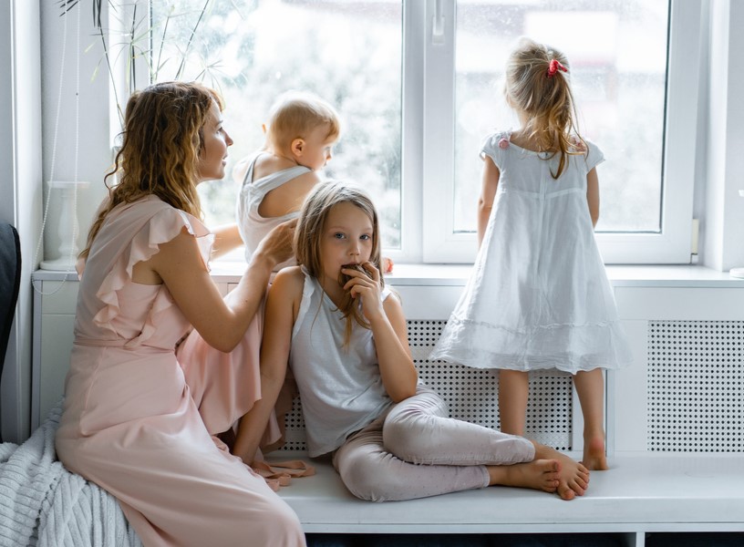 Психолог Иванова объяснила, какую психологическую травму переживает мать преступника | Психолог Иванова рассказала, что переживает мать, чей ребенок совершил преступление
