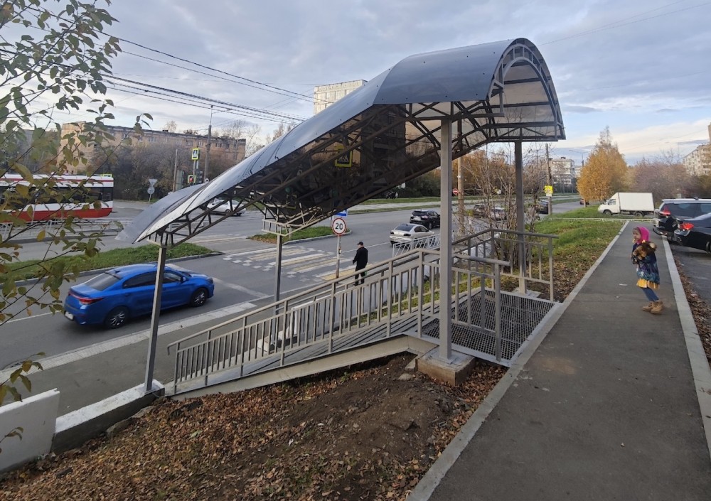 Сиськи порно жоқ