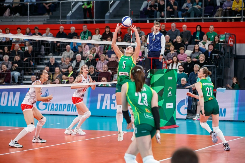 «Уралочка-НТМК» упустила победу дома: как тагильские волейболистки проиграли «Омичке» | «Уралочка-НТМК» проиграла домашний матч «Омичке»