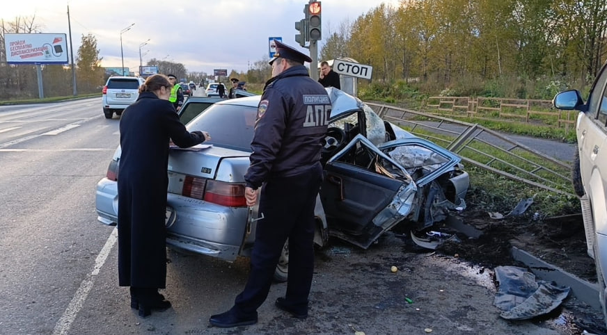 Водитель с 17 нарушениями ПДД погиб в страшной аварии в Нижнем Тагиле | Водитель погиб в ДТП на Восточном шоссе Нижнего Тагила