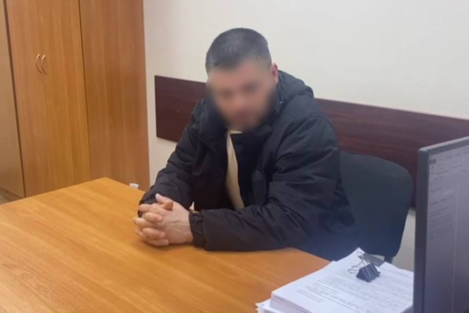 Освободился из тагильской колонии в 2020 году: мужчина может вновь получить срок по обвинению в убийстве | Ранее неоднократно судимый житель Урала обвиняется в убийстве, совершенном в 2011 году 