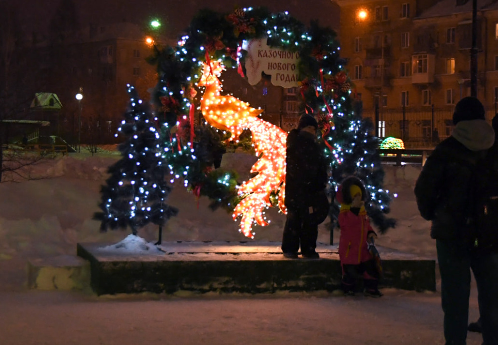 Сказка на заводе: как Уралвагонзавод в Нижнем Тагиле создаёт новогоднее чудо | На Уралвагонзаводе в Нижнем Тагиле стартовала новогодняя кампания для работников и горожан