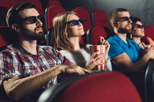 Кинотеатры и стриминги очистят от «неправильных» фильмов: новые правила Минкульта | С 1 марта кинотеатры в России уберут фильмы, дискредитирующие традиционные ценности Кинотеатры и стриминги очистят от «неправильных» фильмов: новые правила Минкульта | С 1 марта кинотеатры в России уберут фильмы, дискредитирующие традиционные ценности