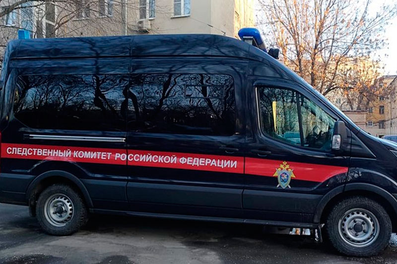 В Якутске задержали дочь политика по подозрению в убийстве его вдовы и сына | В Якутске задержали дочь политика по подозрению в убийстве