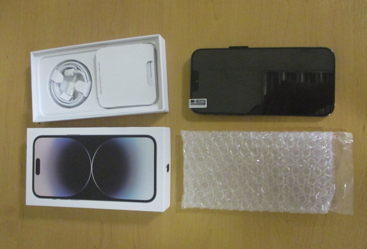 На Урале таможенники пресекли нелегальный вывоз в Азербайджан партии айфонов На Урале таможенники пресекли нелегальный вывоз в Азербайджан партии айфонов