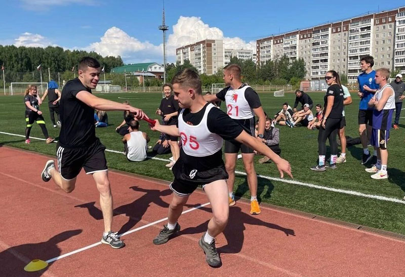 Пожарные из Нижнего Тагила завоевали серебро на спартакиаде МЧС в Свердловской области | Тагильские пожарные стали вторыми на областной спартакиаде МЧС