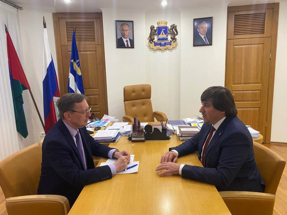 Бывший заместитель губернатора Свердловской области занял должность заместителя главы Тюмени | Бывший вице-губернатор Свердловской области Павел Креков стал заместителем главы Тюмени Бывший заместитель губернатора Свердловской области занял должность заместителя главы Тюмени | Бывший вице-губернатор Свердловской области Павел Креков стал заместителем главы Тюмени