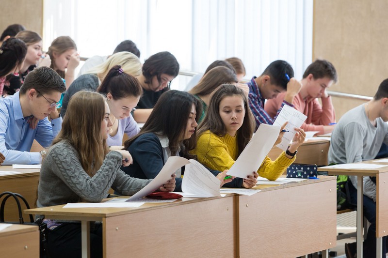 Филологи назвали самые частые ошибки в Тотальном диктанте — 2024 | Филологи раскрывают наиболее распространенные ошибки в Тотальном диктанте 2024